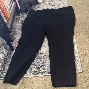 Simply Emma Black Capris